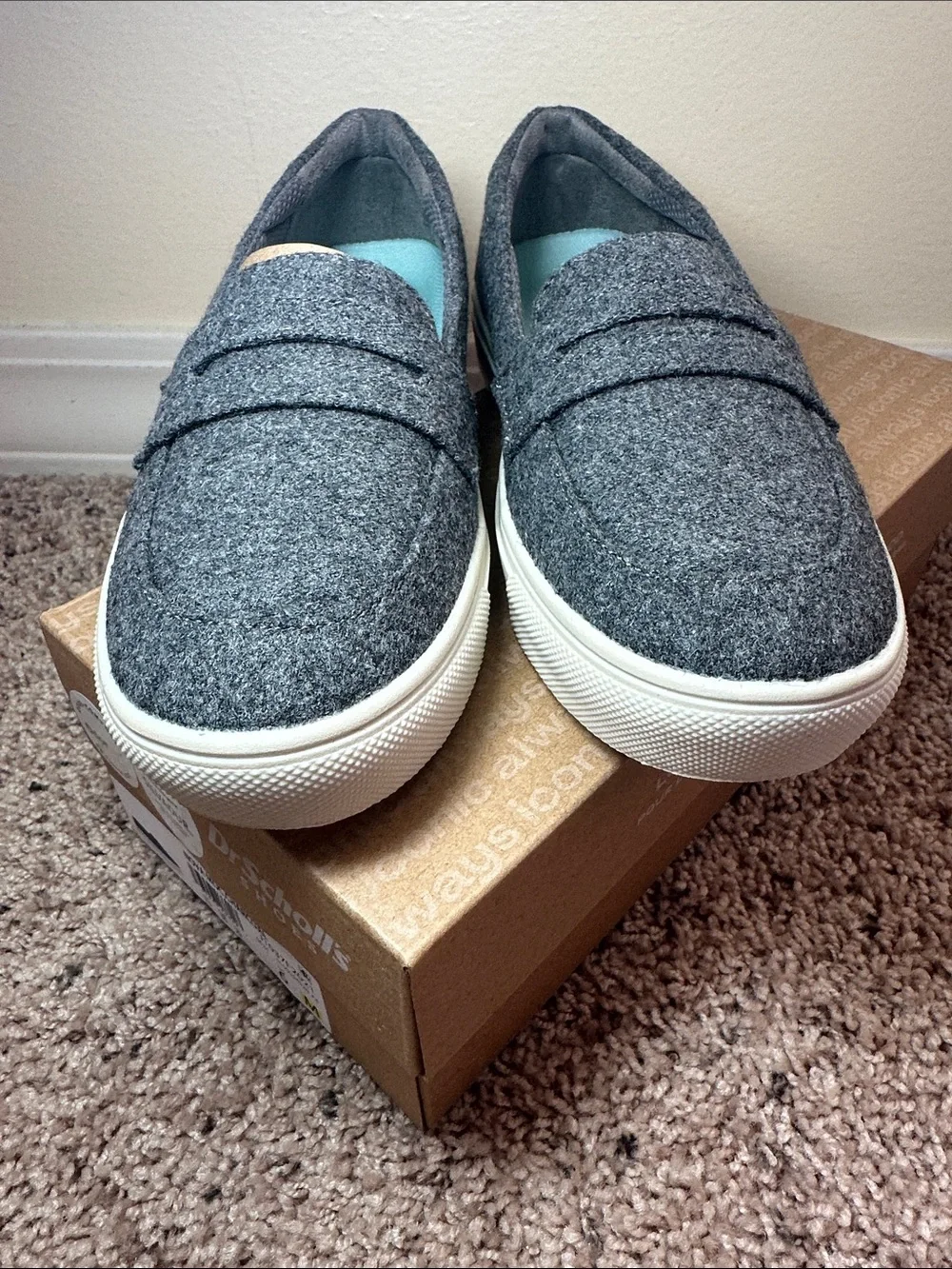 Dr. Scholl's 6M Nova Moccasin Slip-On Penny Loafers in Charcoal Wool